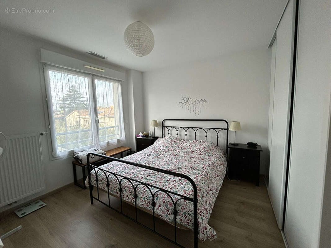 Maison à VILLENAVE-D'ORNON