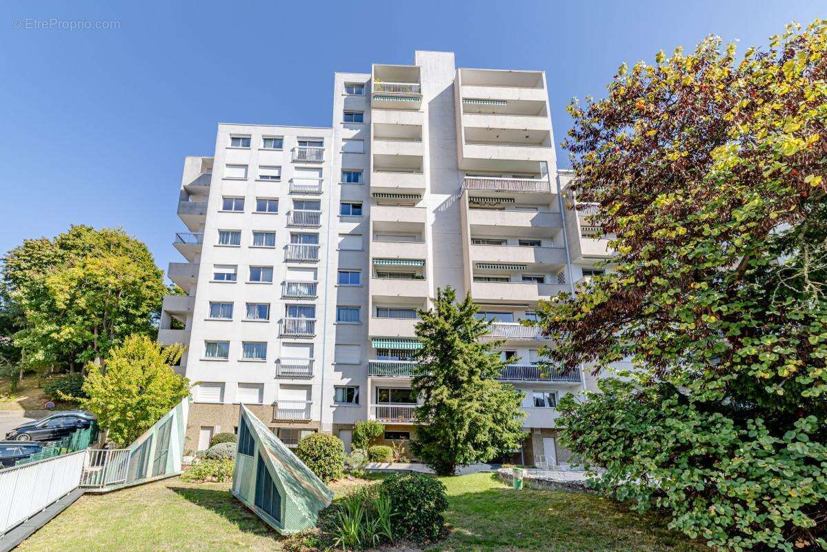 Appartement à SEVRES