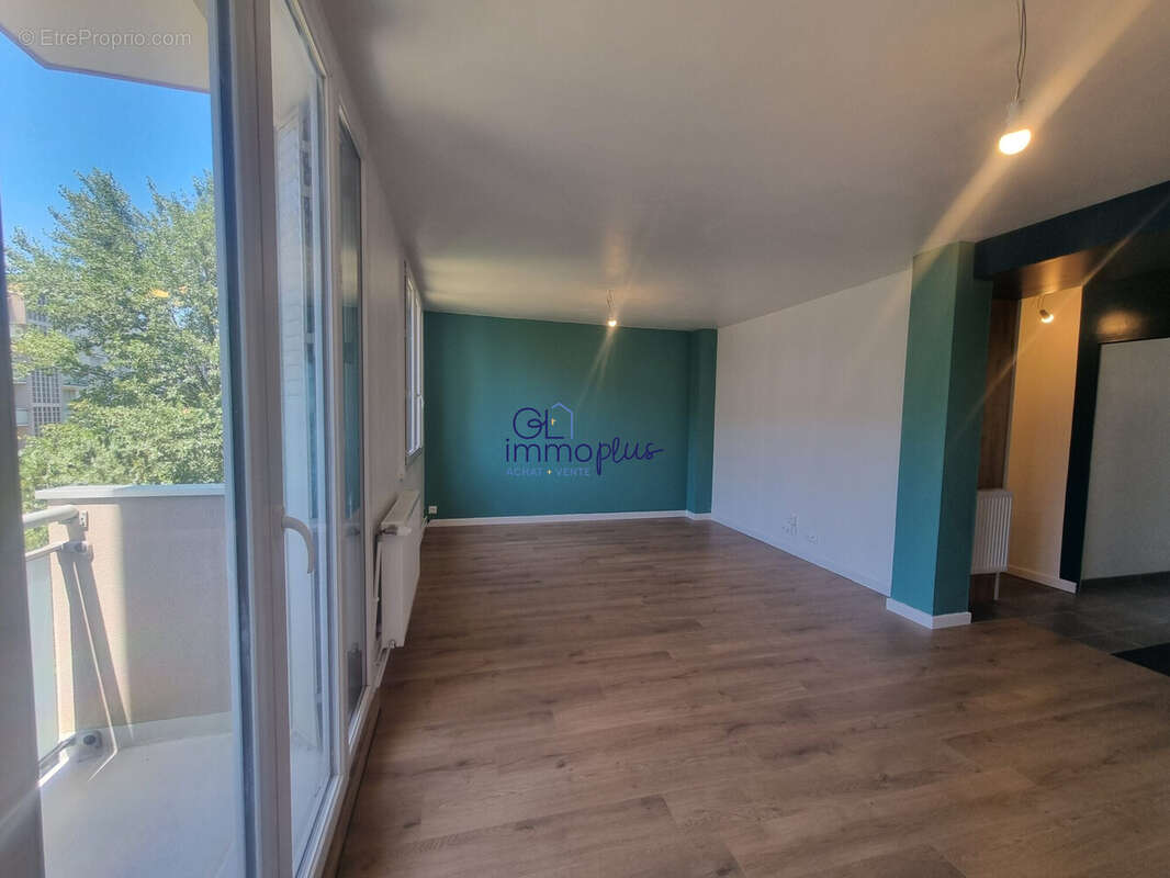 Appartement 72 m² à Grenoble  - photo 2