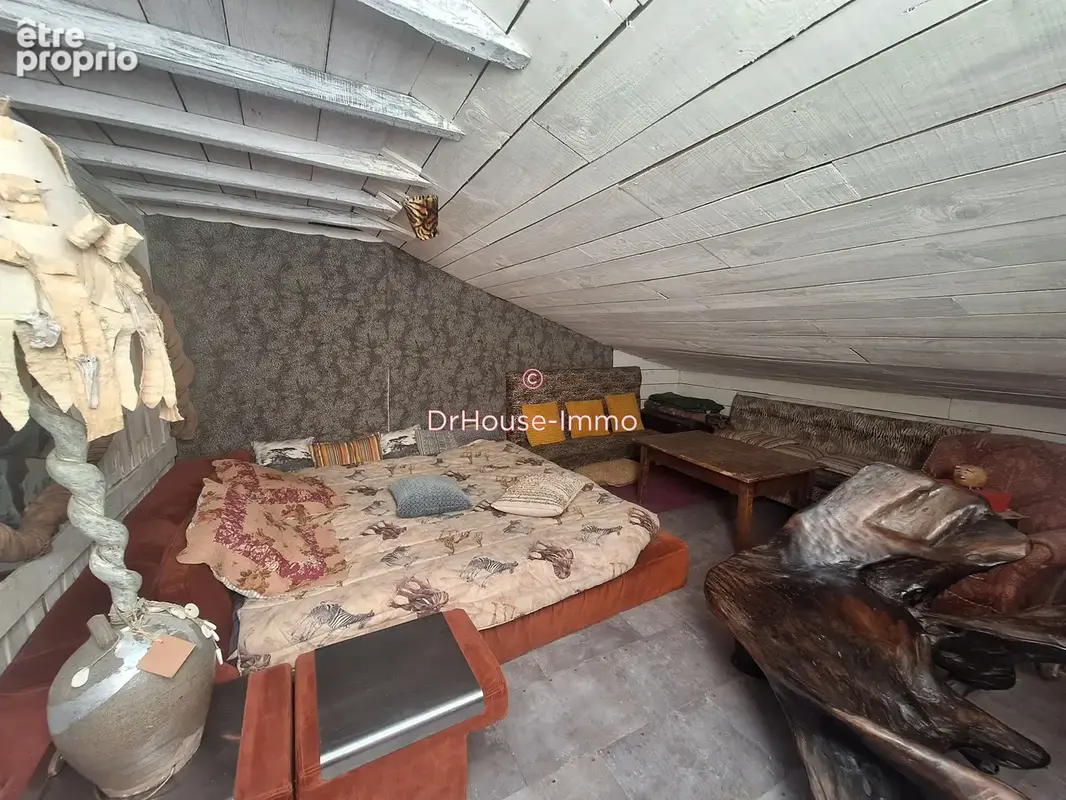 Appartement 320 m² à Brantome  - photo 6