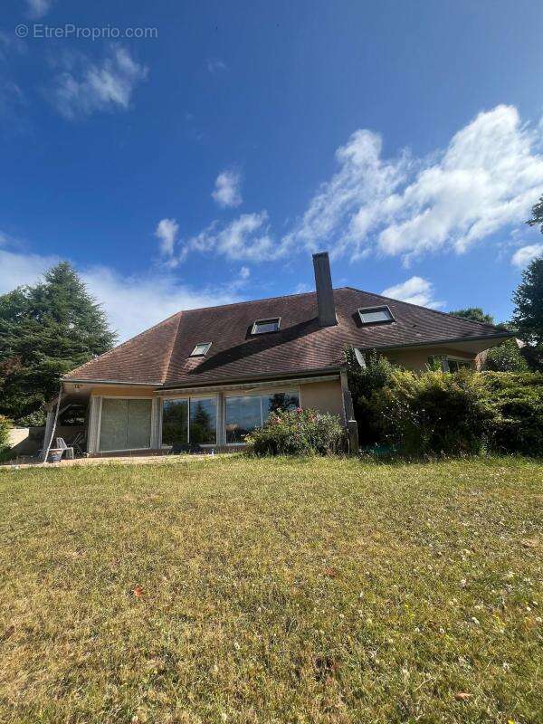 Maison à SERRES-MORLAAS