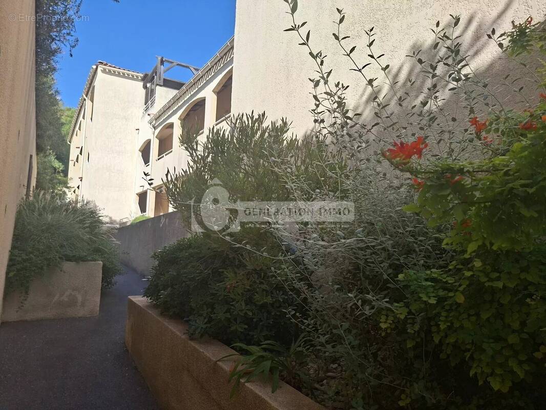 Appartement à SAUSSET-LES-PINS