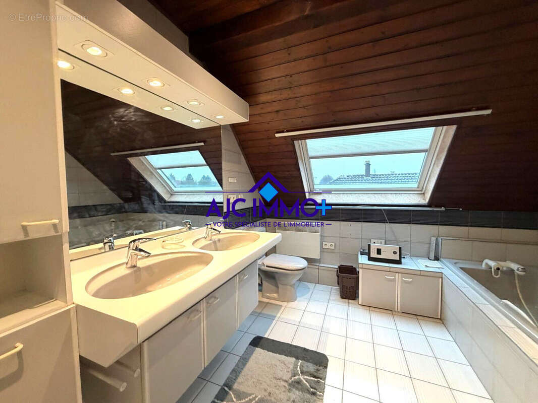 Maison 130 m² à Illkirch-Graffenstaden  - photo 6