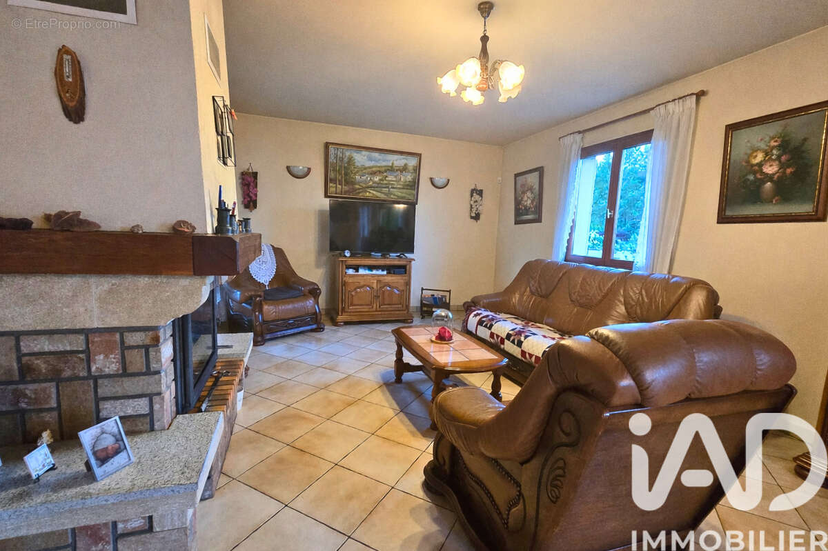 Photo 3 - Maison à SAINTE-GENEVIEVE-DES-BOIS