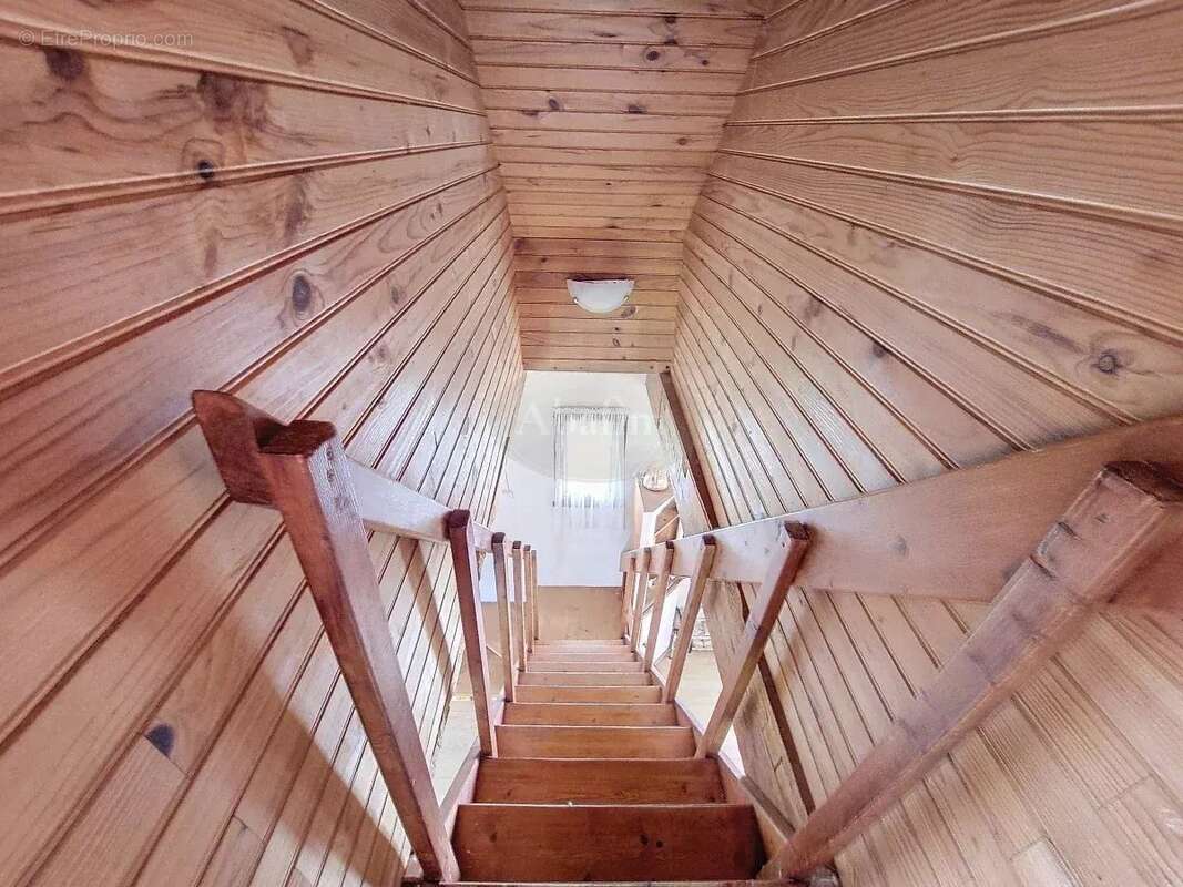 Maison à CHELLE-DEBAT