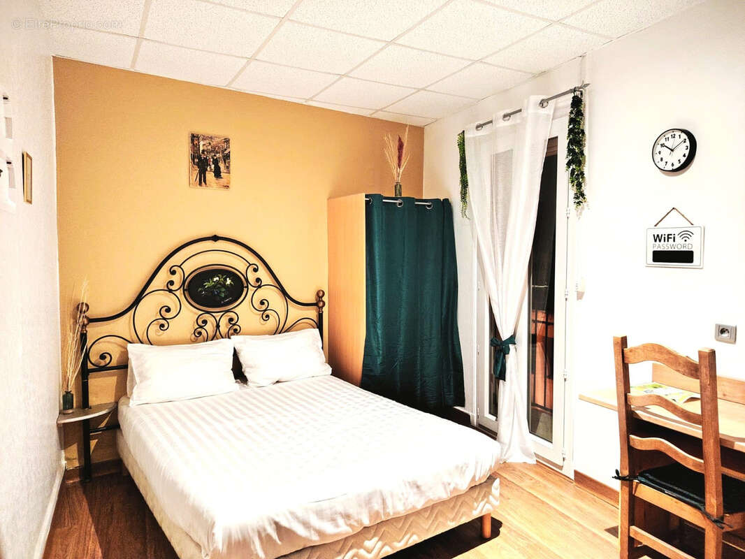 Commerce à AMELIE-LES-BAINS-PALALDA