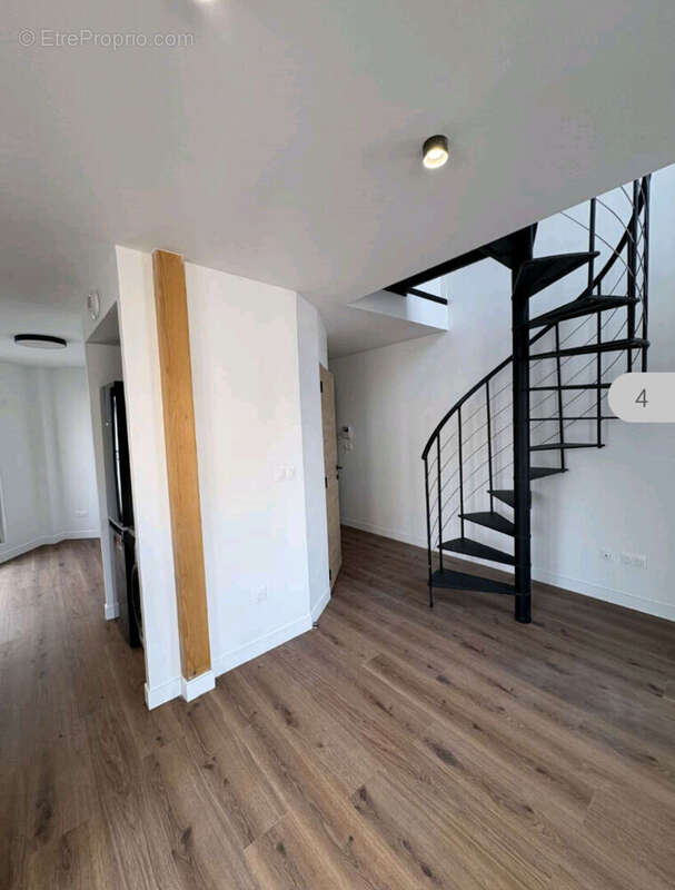 Appartement à PARIS-12E