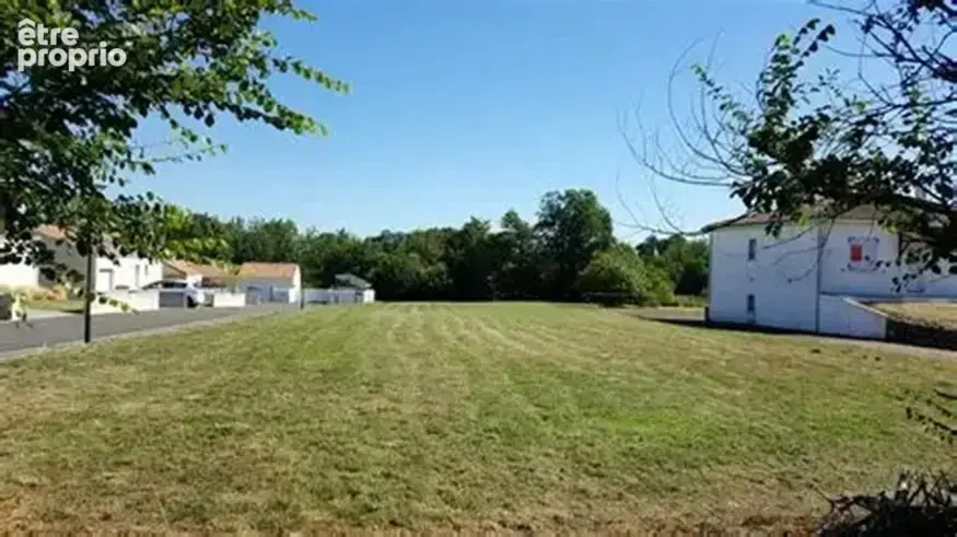Terrain à ARPAJON
