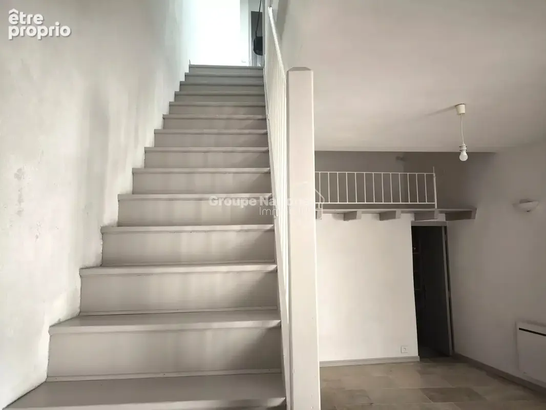 Entraigues-sur-la-sorgue - maison de village avec exterieur - photo 6