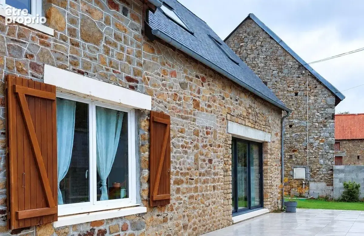 Maison à CHAMPEAUX