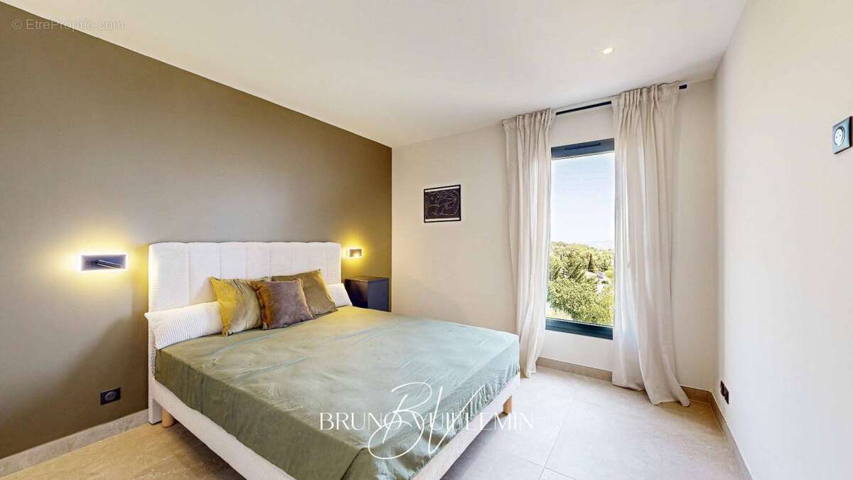 Maison à LEZIGNAN-CORBIERES