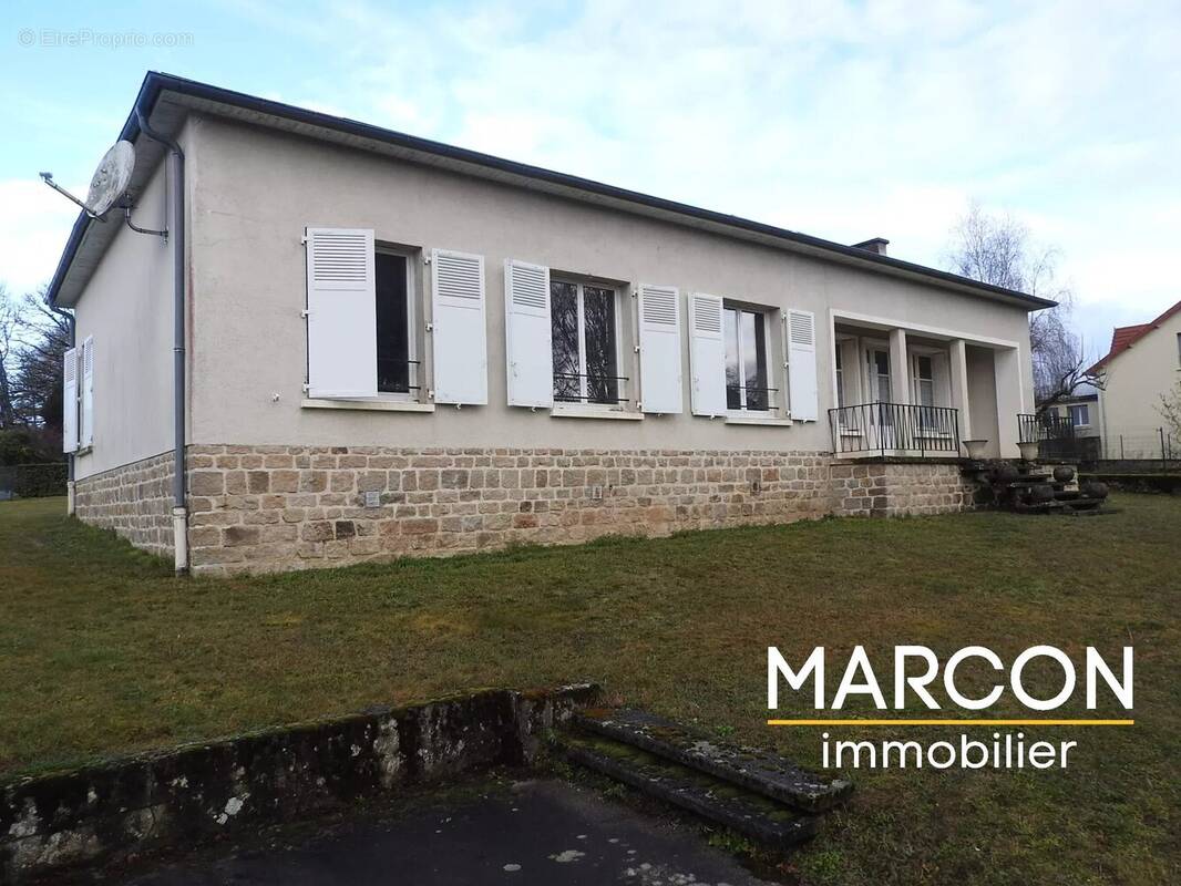 Maison à VALLIERE