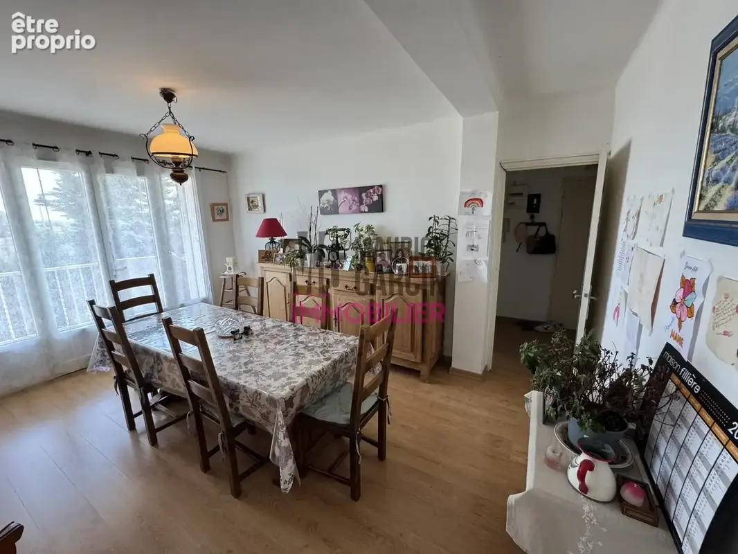Appartement 4 pièces 64 m² à vendre à Orange (84100) - photo 2