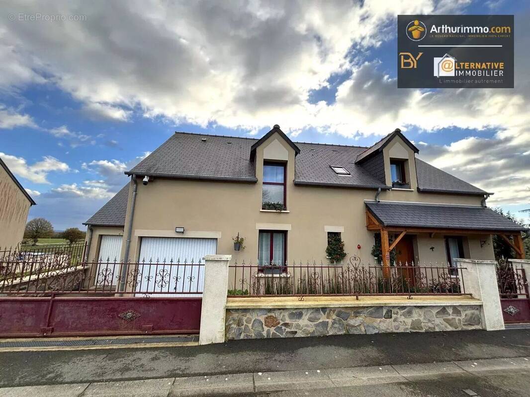 Maison à CHATILLON-EN-VENDELAIS