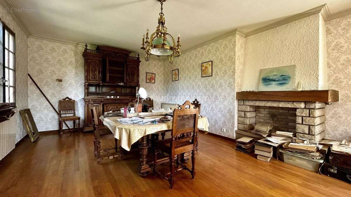 Maison à MONTALIEU-VERCIEU