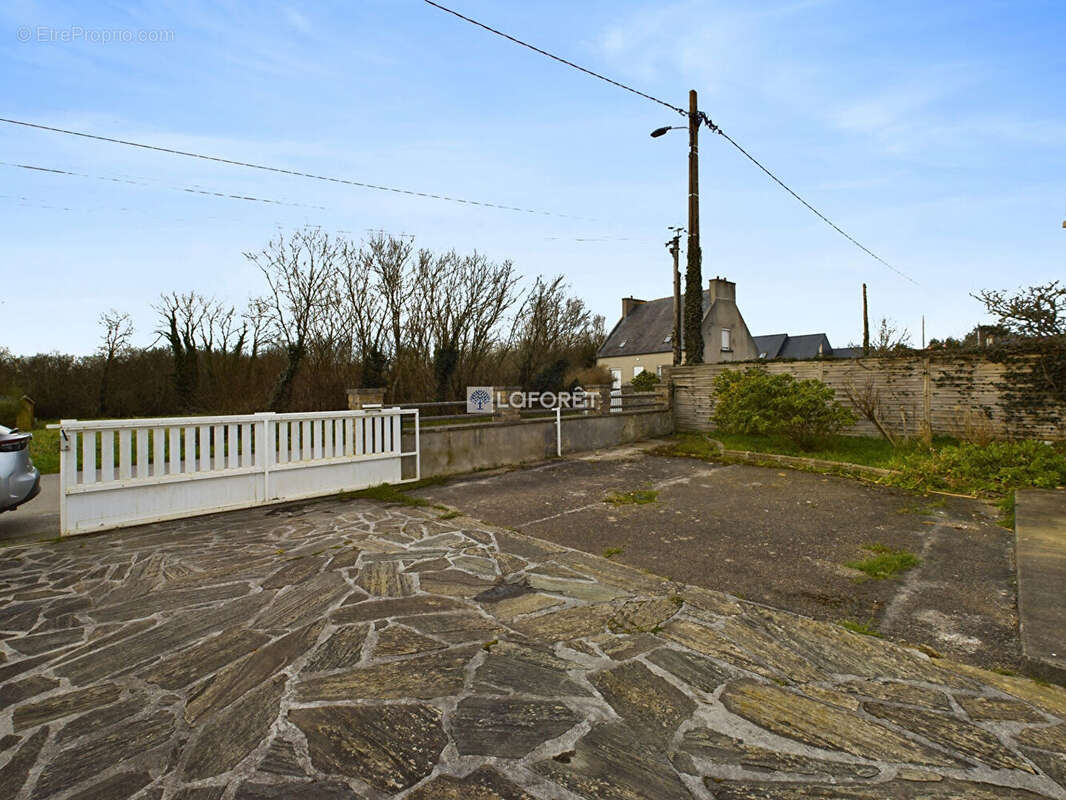 Maison à AUDIERNE