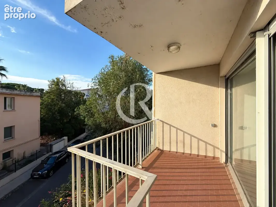 Appartement à HYERES