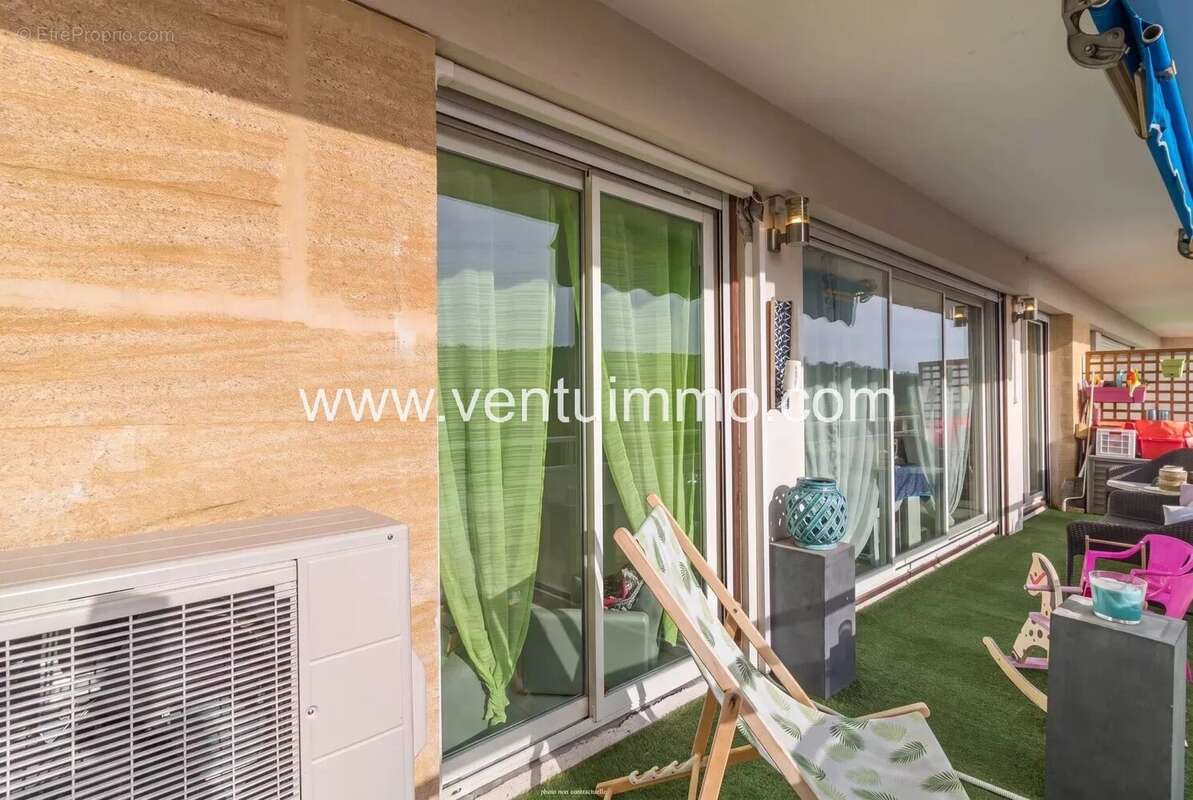 Le cannet, 3p. vue panoramique collines, exclusivite chez ventu immo : - photo 7