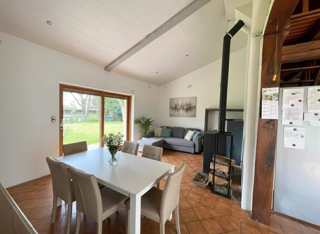 Maison à BEAUPOUYET