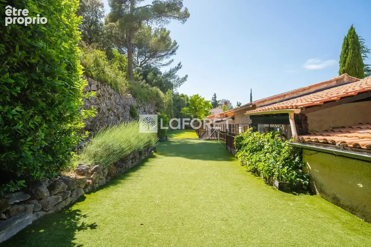 Maison La Penne Sur Huveaune - T6 - photo 5