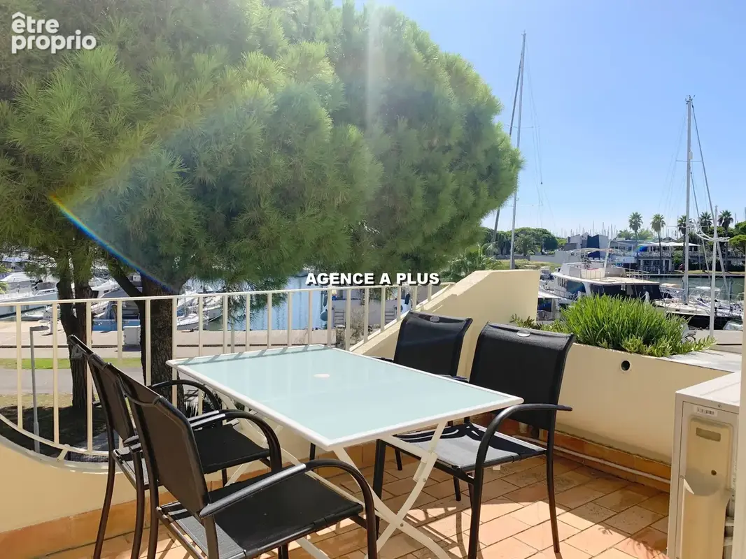 Vente t2 vue port plage nord - photo 2