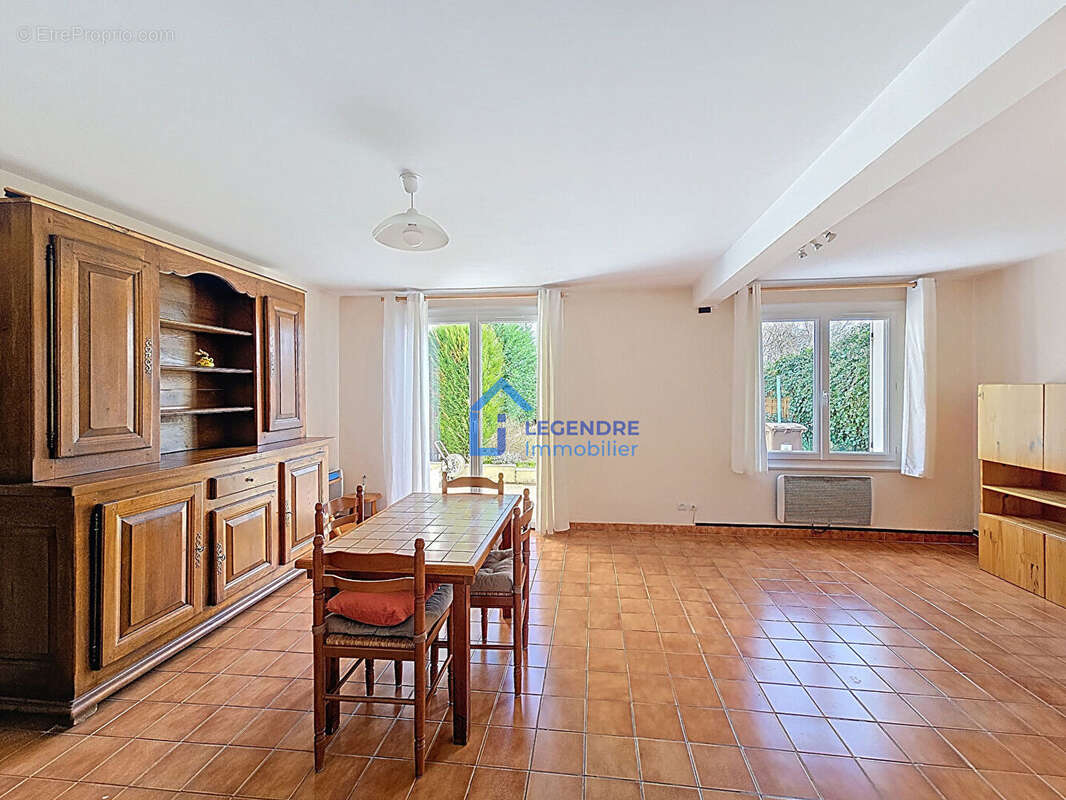 Maison à PIERRELAYE