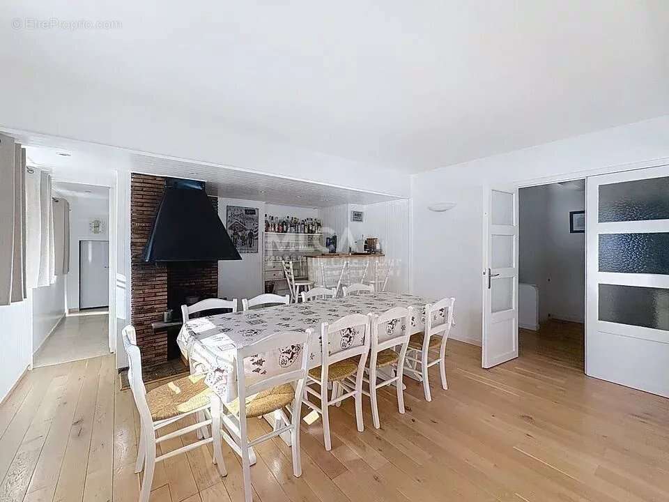 Appartement à SAINT-ETIENNE-DE-TINEE