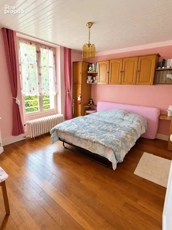 Auxerre – Une maison familiale rare face à un parc remarquable - photo 13