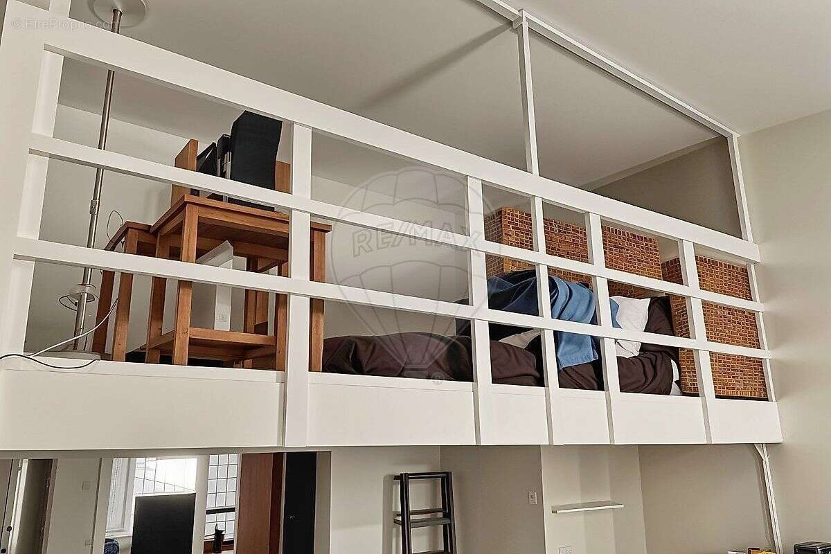 Appartement à MARSEILLE-2E