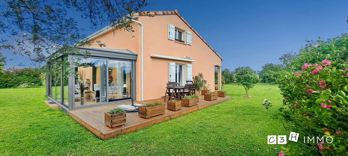 Maison à LAFITTE-VIGORDANE