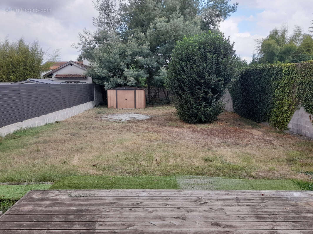 Maison à VILLENAVE-D&#039;ORNON