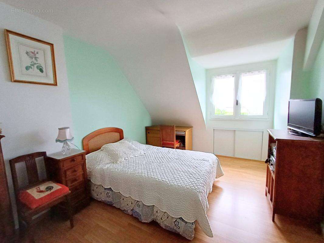 Maison à THORIGNE-FOUILLARD