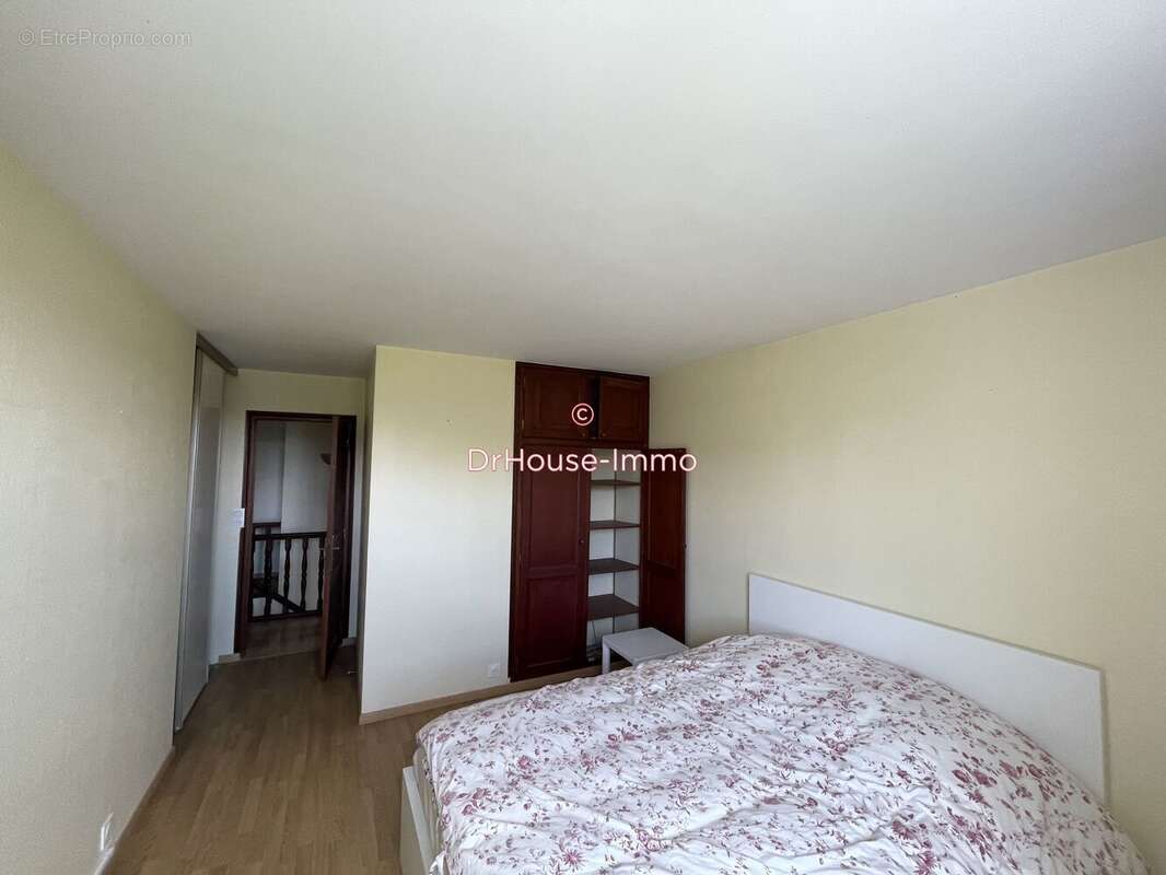 Appartement à VILLIERS-SUR-ORGE