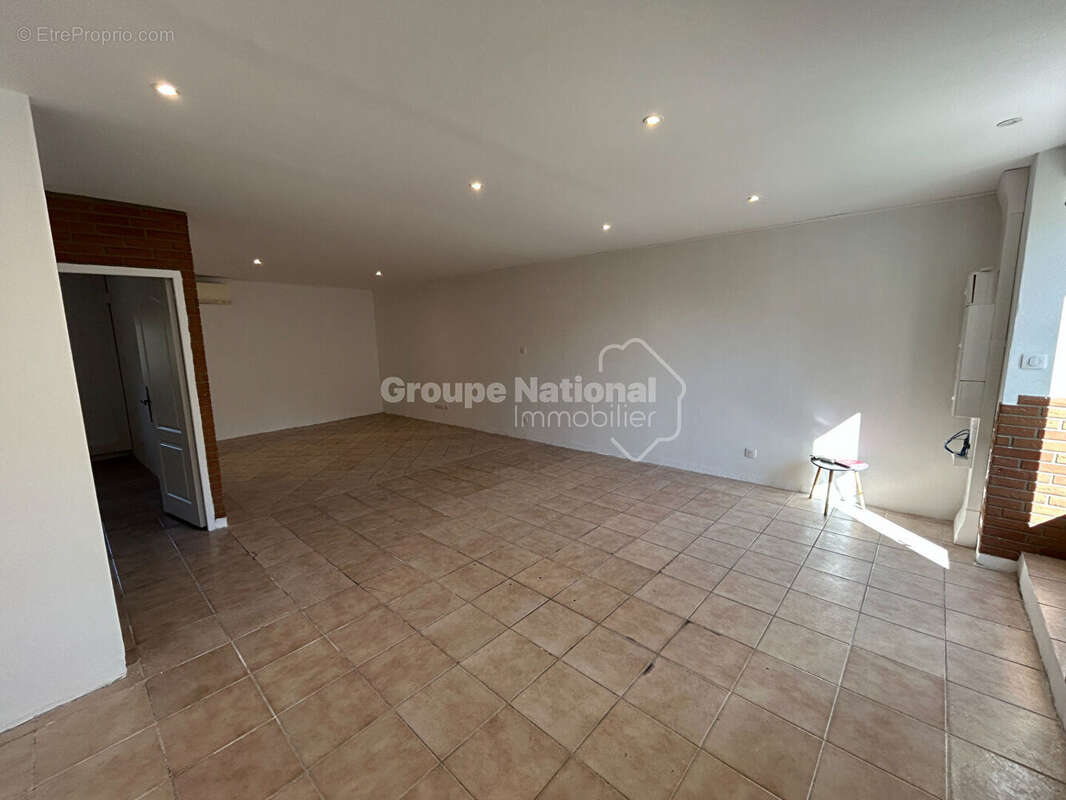 Appartement à SARRIANS