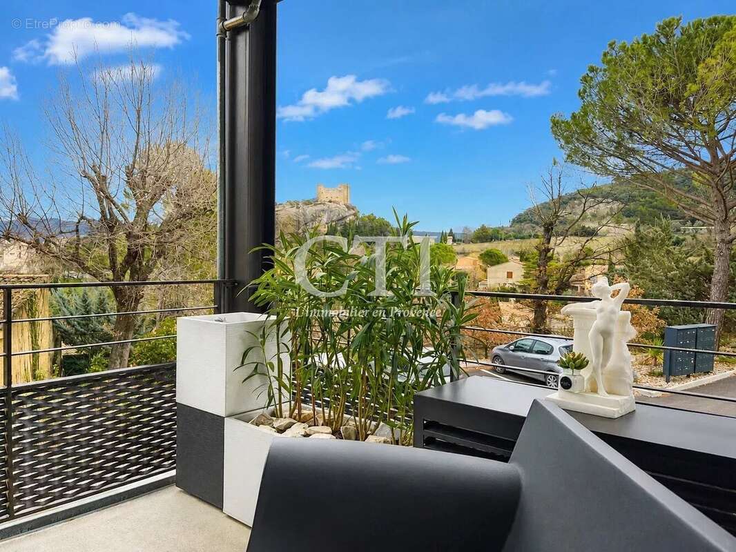 Appartement avec vue panoramique proche centre-ville Vaison-La-Romaine - photo 2