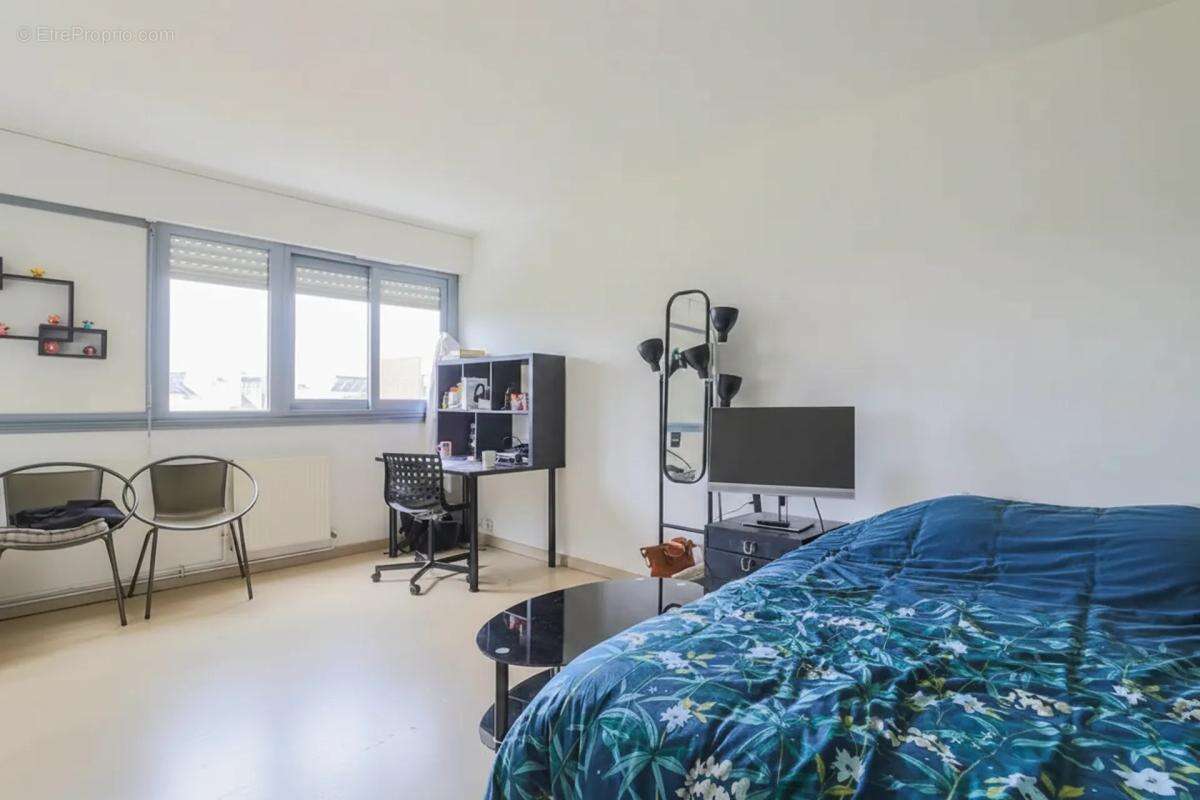 Appartement 1 pièce de 34 m² situé à Lens - photo 2