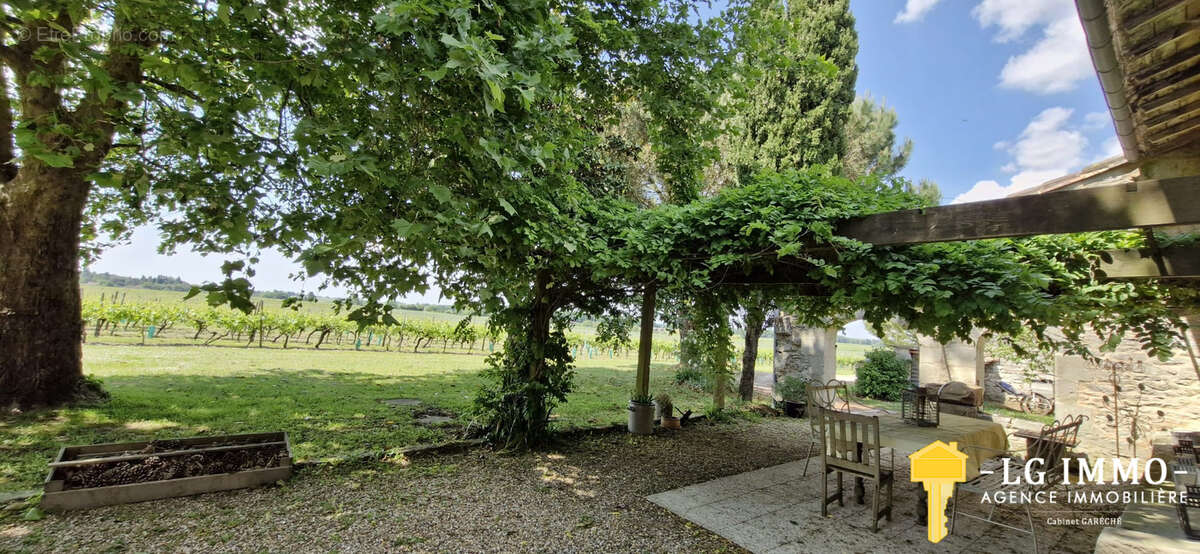 Maison à SAINT-FORT-SUR-GIRONDE
