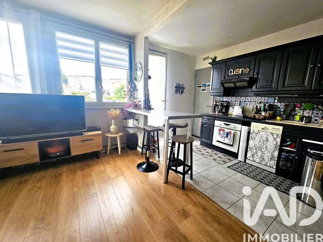 Photo 3 - Appartement à ARPAJON
