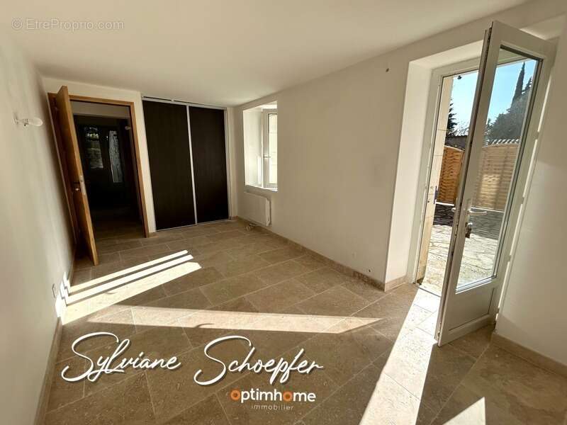 Appartement à BOLLENE