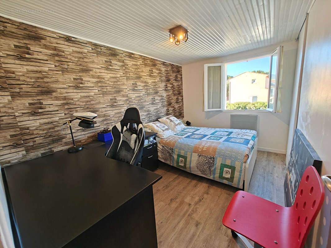 Villa 4 pieces 98m2 sur terrain 230m2  la garde - photo 12