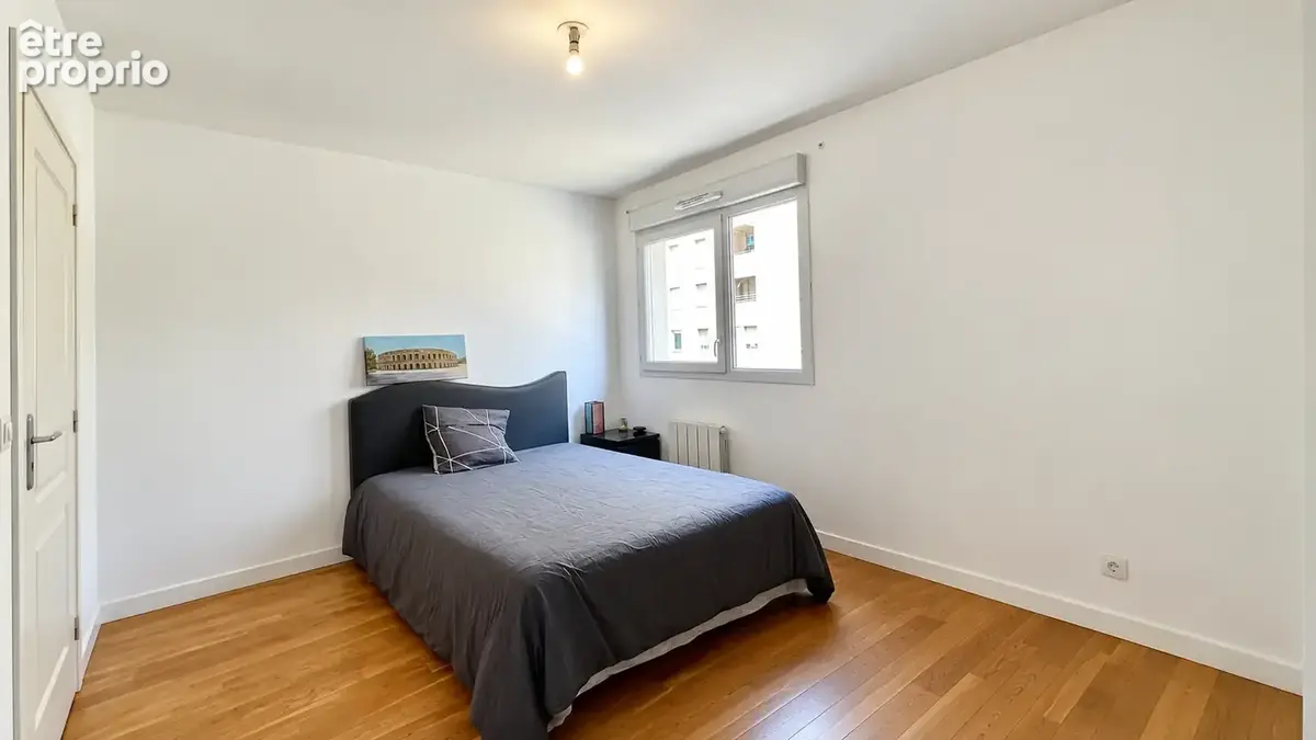 T2 de 40 m2 avec terrasse et garage   Idéal investissement / pied-a-terre / premier achat. - photo 5