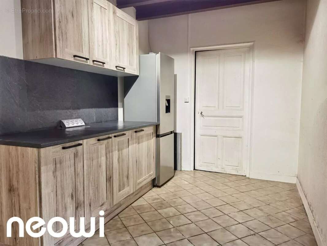 Maison à BAGNAC-SUR-CELE