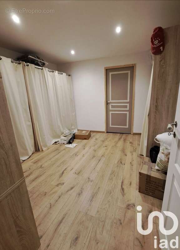 Photo 8 - Maison à SAINT-GENIES-DE-FONTEDIT