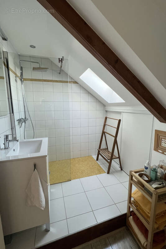 Maison à GUEUGNON
