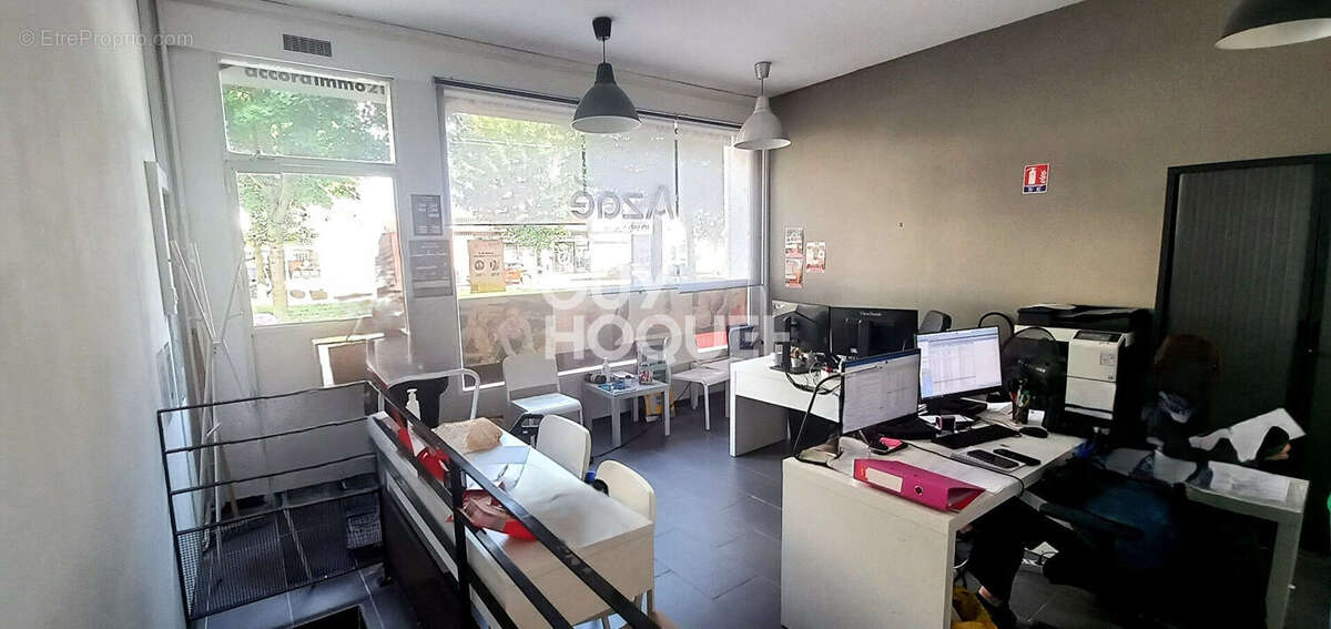 Ensemble immobilier - photo 3