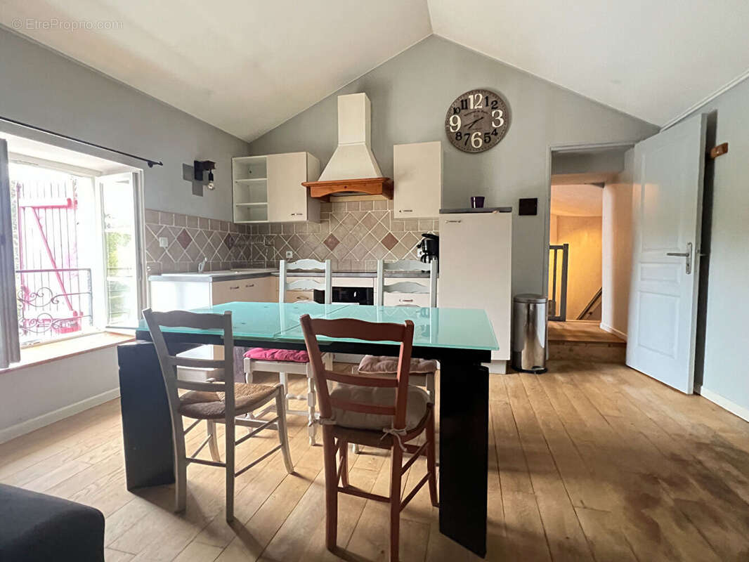 Appartement à MAZEROLLES