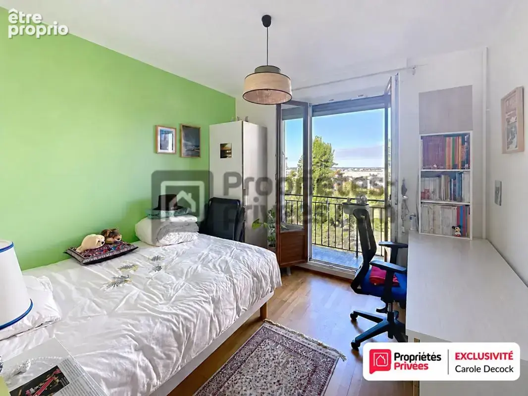 Appartement T3, vue dégagée, 2 balcons - photo 8