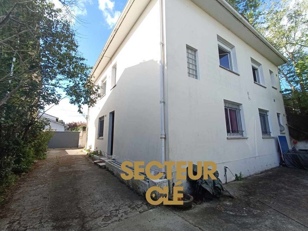 Maison à LE BOUSCAT