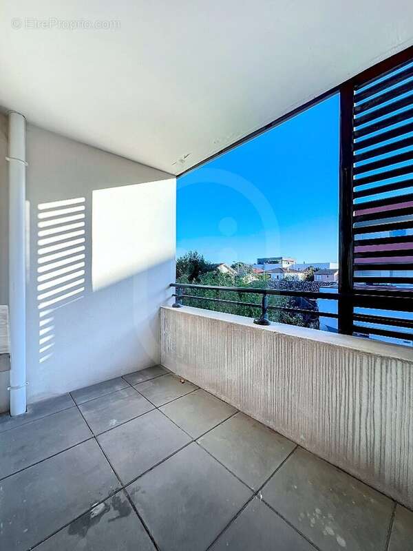 Castelnau le lez - studio - balcon - parking - photo 9