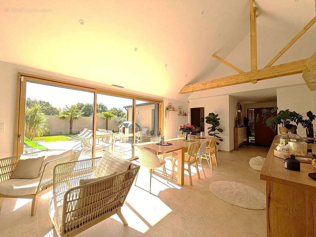 Maison à LA RICHARDAIS